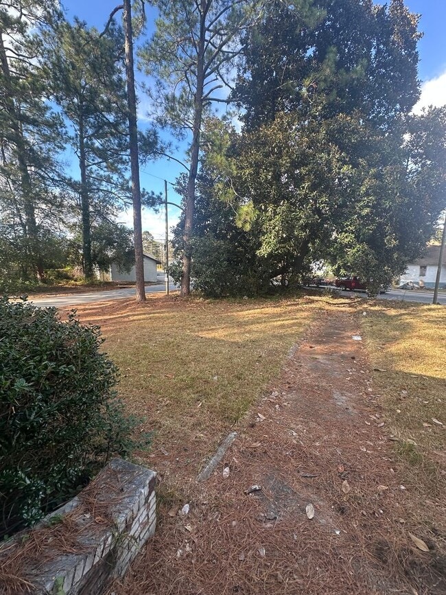 Building Photo - 2794 Napier Ave