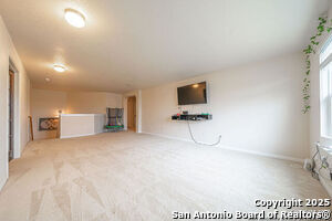 Building Photo - 137 Springtree Shadow