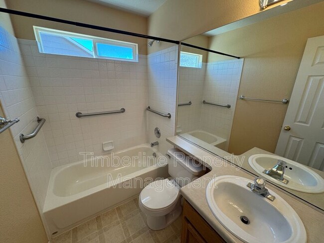 Building Photo - 16259 Windy Creek Dr