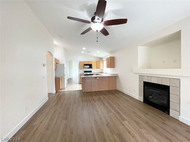 Building Photo - 11061 Cusumano Ct