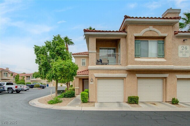 Primary Photo - 251 S Green Valley Pkwy