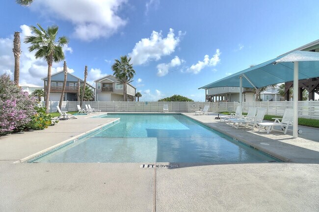 Building Photo - 409 Paradise Pointe Dr