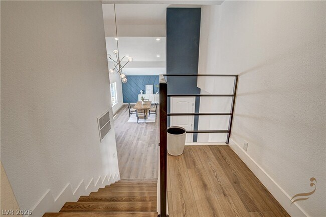 Building Photo - 2685 S Tenaya Way