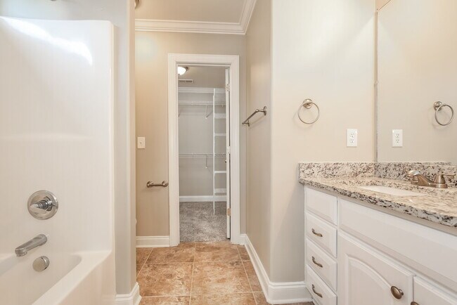 Building Photo - 4504 Stephen Oaks Way