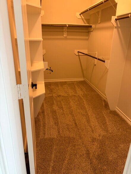 Building Photo - 3634 Diamond Creek Dr