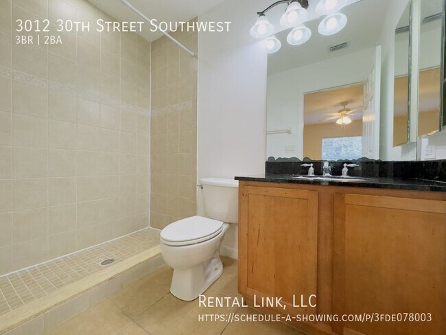 Building Photo - 3012 30th St SW
