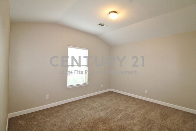 Building Photo - Lovely 3/2/2 in N. Fort Worth For Rent!