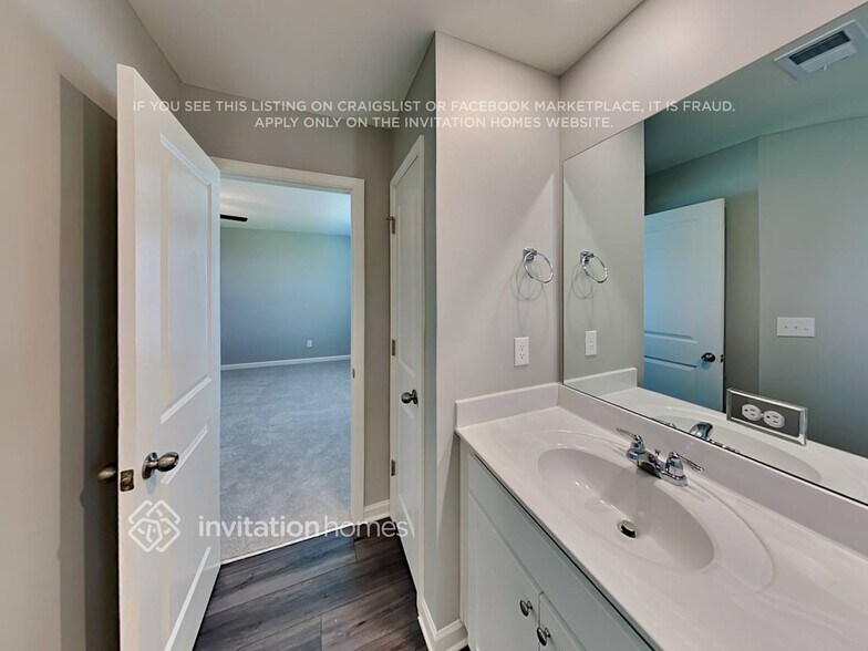 Building Photo - 132 Webster Cir