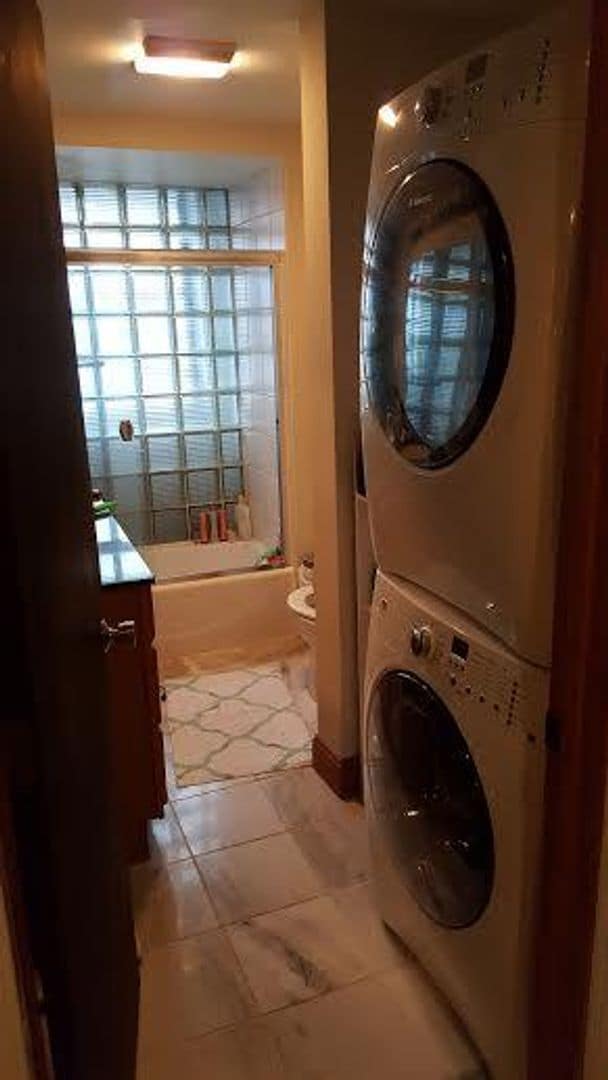 Building Photo - Beautiful 4 Bed in Fenway Available 9/1/26