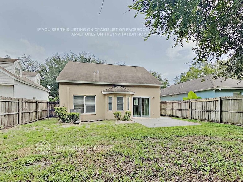 Building Photo - 5861 Meadowpark Pl