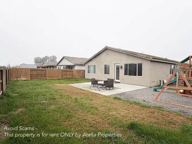 Building Photo - 654 Melbourne Way