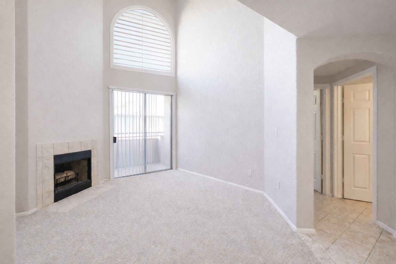 Building Photo - 10410 N Cave Creek Rd