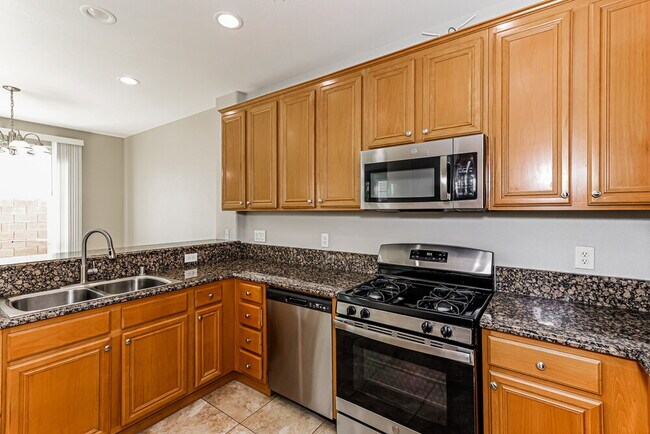 Building Photo - 8325 Lower Trailhead Ave