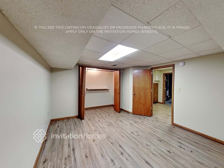 Building Photo - 9356 Vincent Ave N