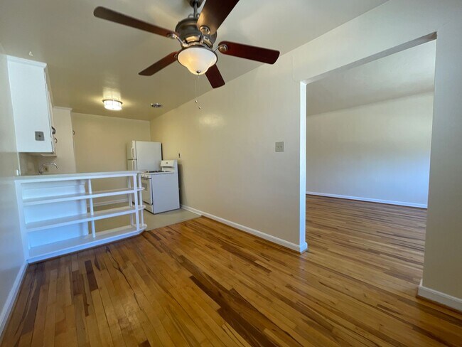Interior Photo - The Vogue Apartments