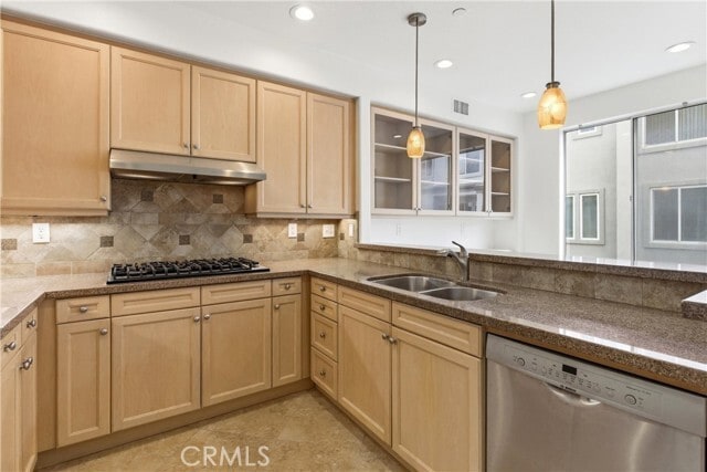 Building Photo - 19307 Surfview Dr