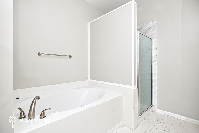 Building Photo - 2273 Hickory Path Dr