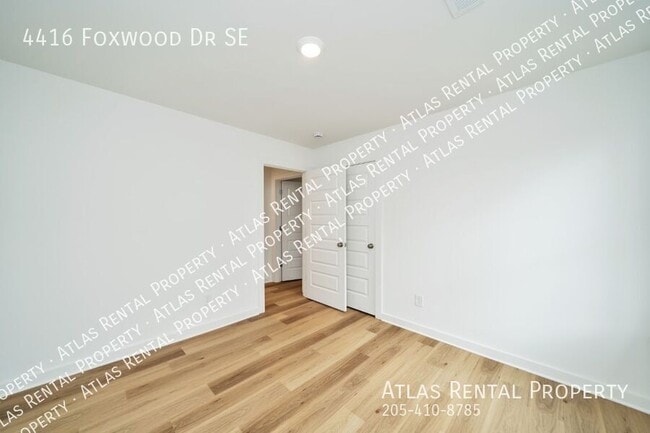 Building Photo - 4416 Foxwood Dr SE