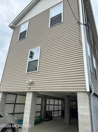 Building Photo - 60 5th St