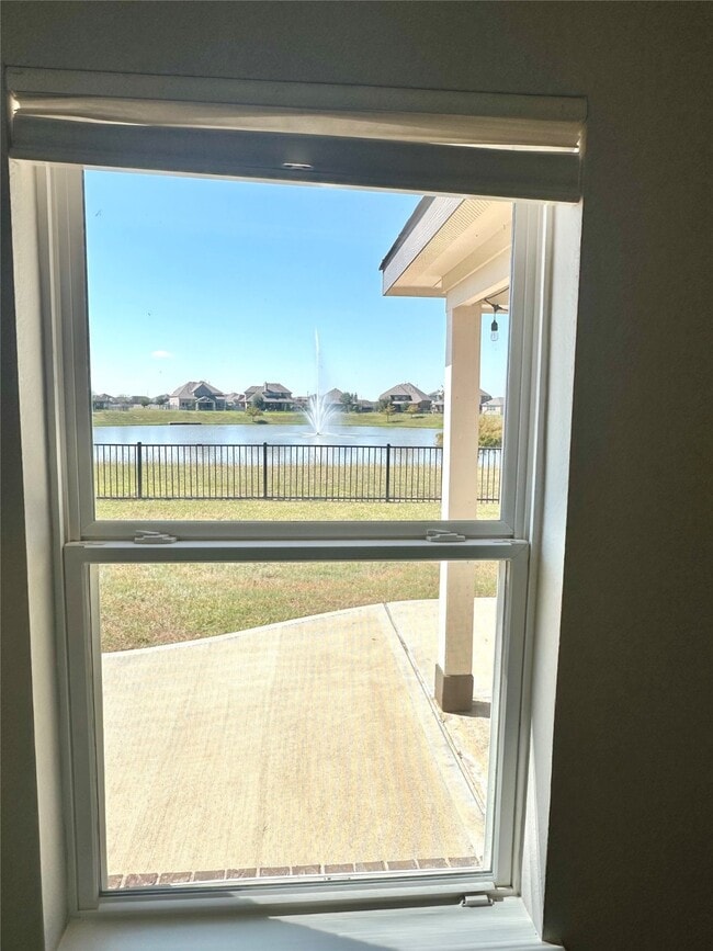 Building Photo - 2629 Bernadino Dr