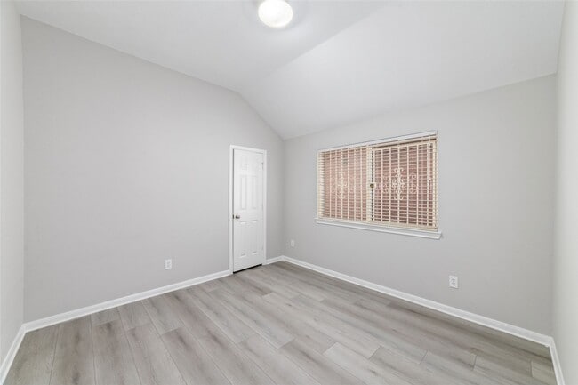 Building Photo - 13206 Rustic Garden Dr