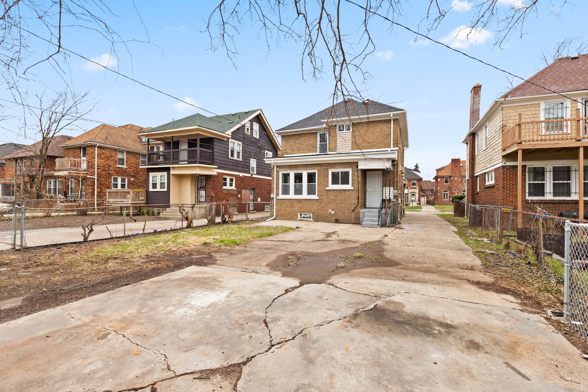 Building Photo - 4767 Sturtevant St