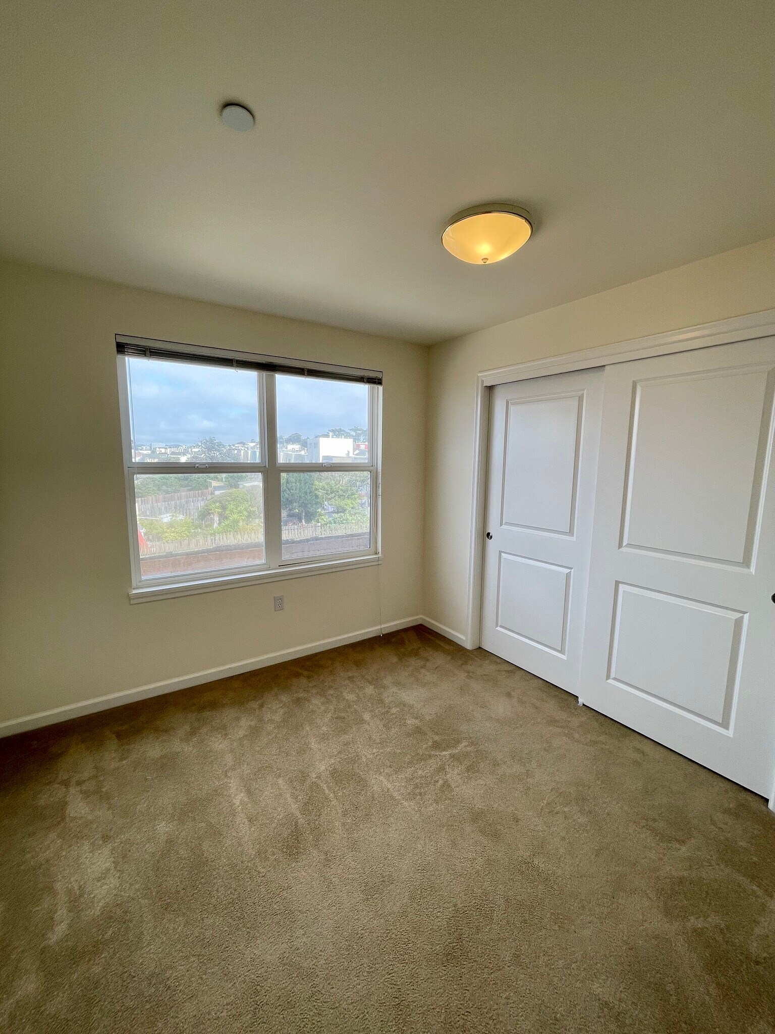 Building Photo - 1798 39th Ave