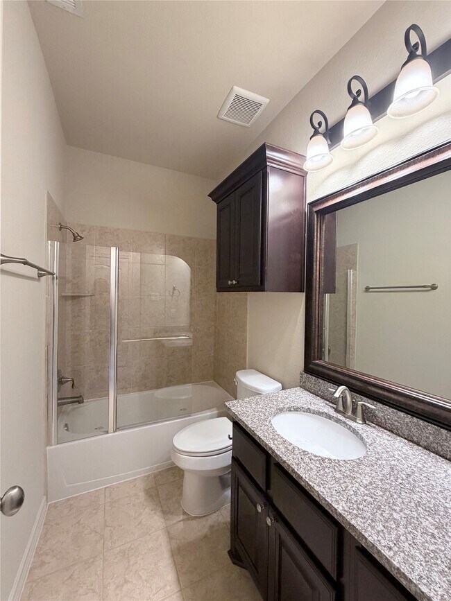 Building Photo - 5423 Lachlan Springs Ln