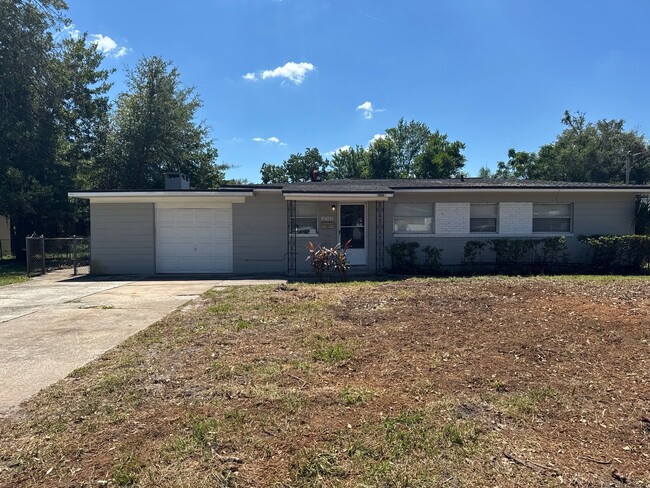 Building Photo - 10569 Citrus Ln