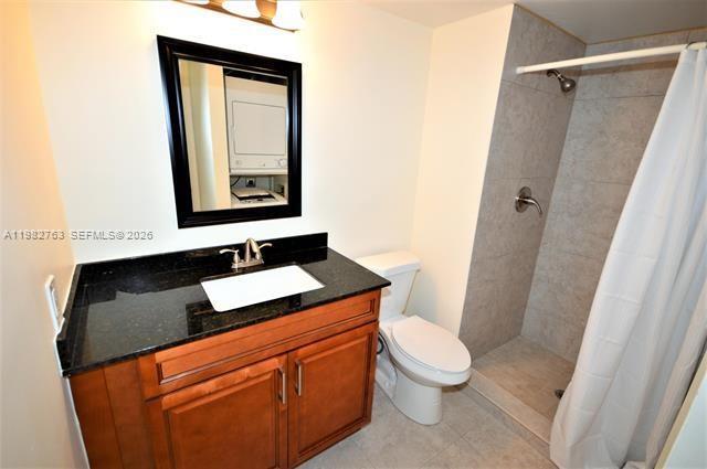 Building Photo - 7944 Eastlake Dr