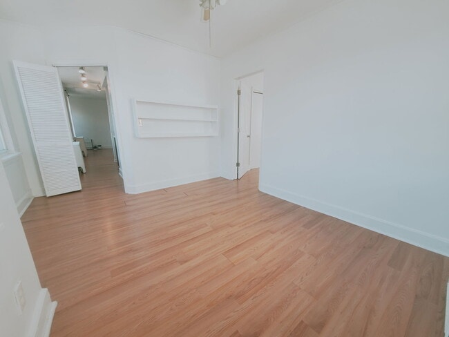 Building Photo - 22 Glenbrook Rd