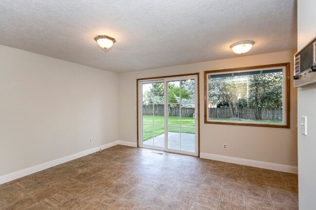 Building Photo - Available Beautiful Single-Level Home with...
