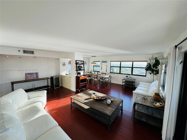 Building Photo - 1201 S Ocean Dr