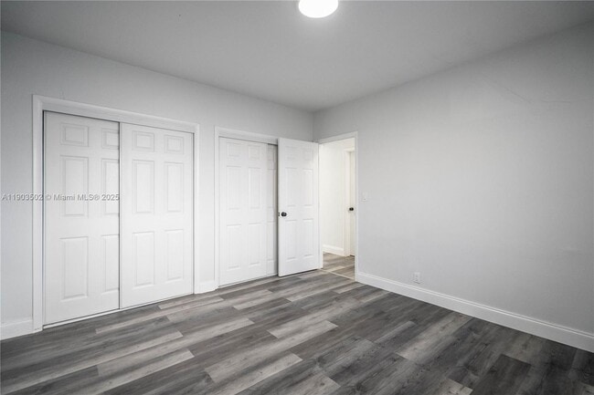 Building Photo - 6871 Abbott Ave