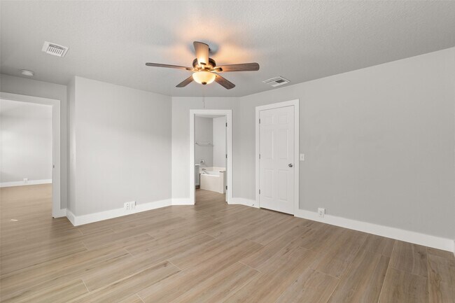 Building Photo - 7310 Wisteria Chase Pl
