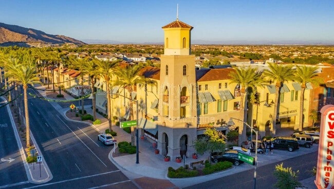 Building Photo - 20465 W Ridge Rd