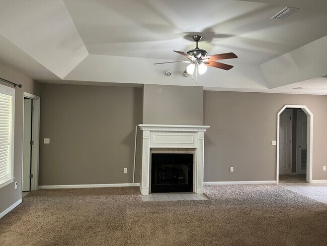 Building Photo - 36 County Rd 740