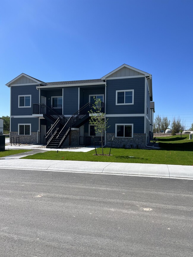 Building Photo - 1431 Richard Martin Dr