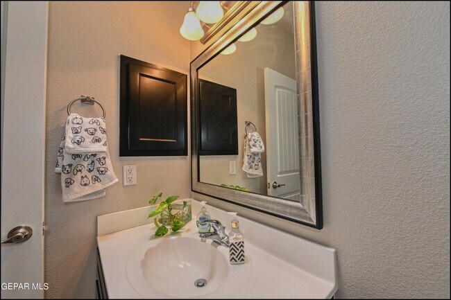 Building Photo - 373 Aidan Gordon Cir