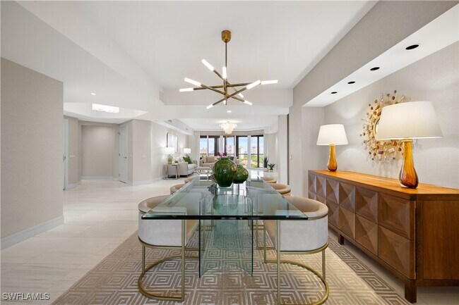 Building Photo - 7575 Pelican Bay Blvd