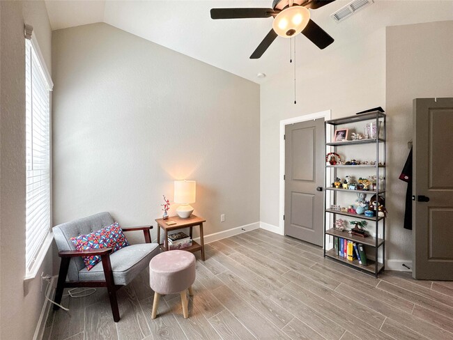 Building Photo - 9718 Starry Night Ln