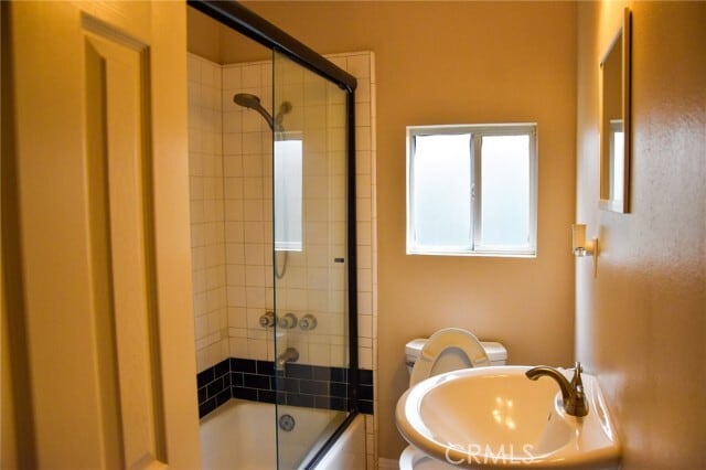 Building Photo - 421 N Park Ln