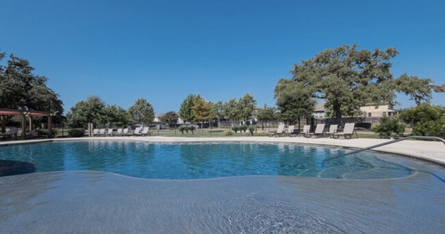 Building Photo - New Rental Alert! 2 Weeks Free Rent with 15 Month Lease
