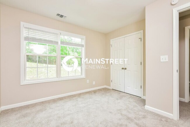 Building Photo - 4 Bedroom Pet-Friendly Home in Conley, GA with Main Street Renewal