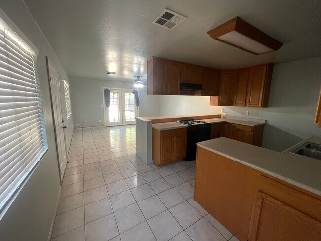 Building Photo - 939 Baldwin Rd