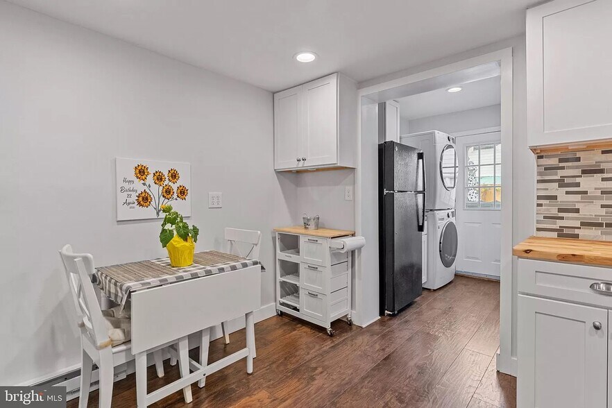 Building Photo - 2846 Almond St