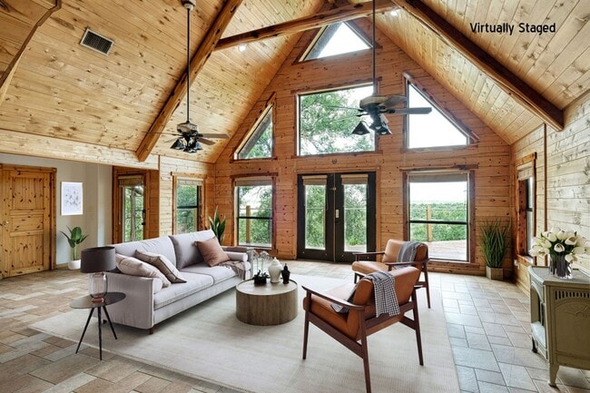 Building Photo - Custom Home with Separate Apartment