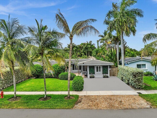 Building Photo - 1786 NE 21st St