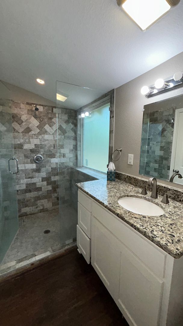 Building Photo - Charming 3 Bedroom/3 Bath Near TCU
