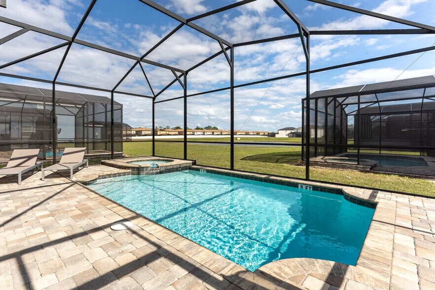 Building Photo - 8912 Caroline Bay Ct